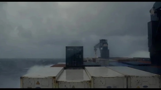Radiant.Sea.(Lichtes. Meer).2015German with English Subtitle