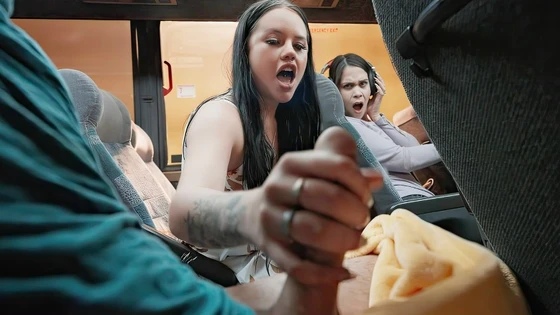[Mofos] Madalina Moon - Wild Bus Ride