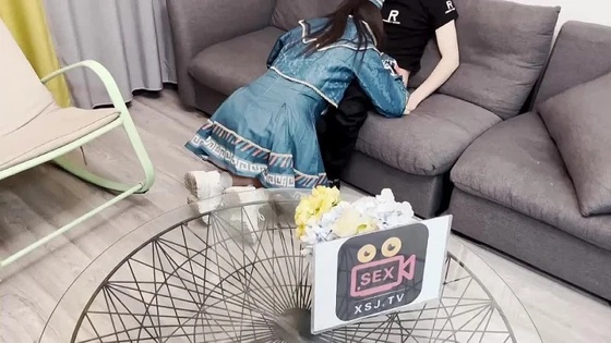 Qidian Media Sex Vision Media XSJ 043 I Have a Date with a Zombie Creampie
