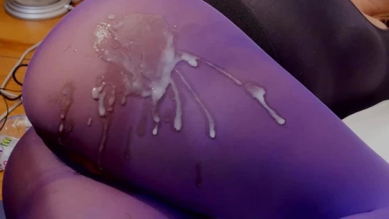 Nylon Extreme_Best-of-Cum-on-Nylon-Vol-4-tights