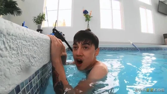 BraZZers :- Smashing The Pool Noodler Starring: Victoria Cakes, Juan Loco