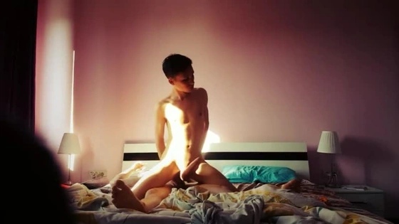 Young cute bottom and handsome man bareback